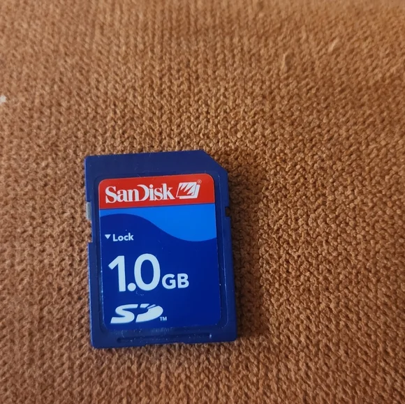 Konica Minolta Dimage Z2 Digital Camera 10x Zoom - Picture 10 of 12